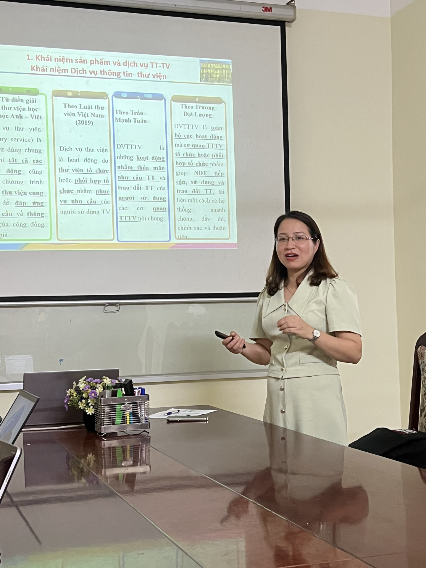 thông tin tư liệu2