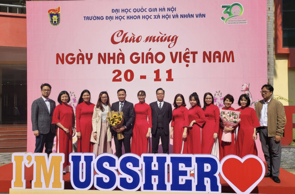 Lễ mitting chào mừng Ngày nhà giáo Việt Nam