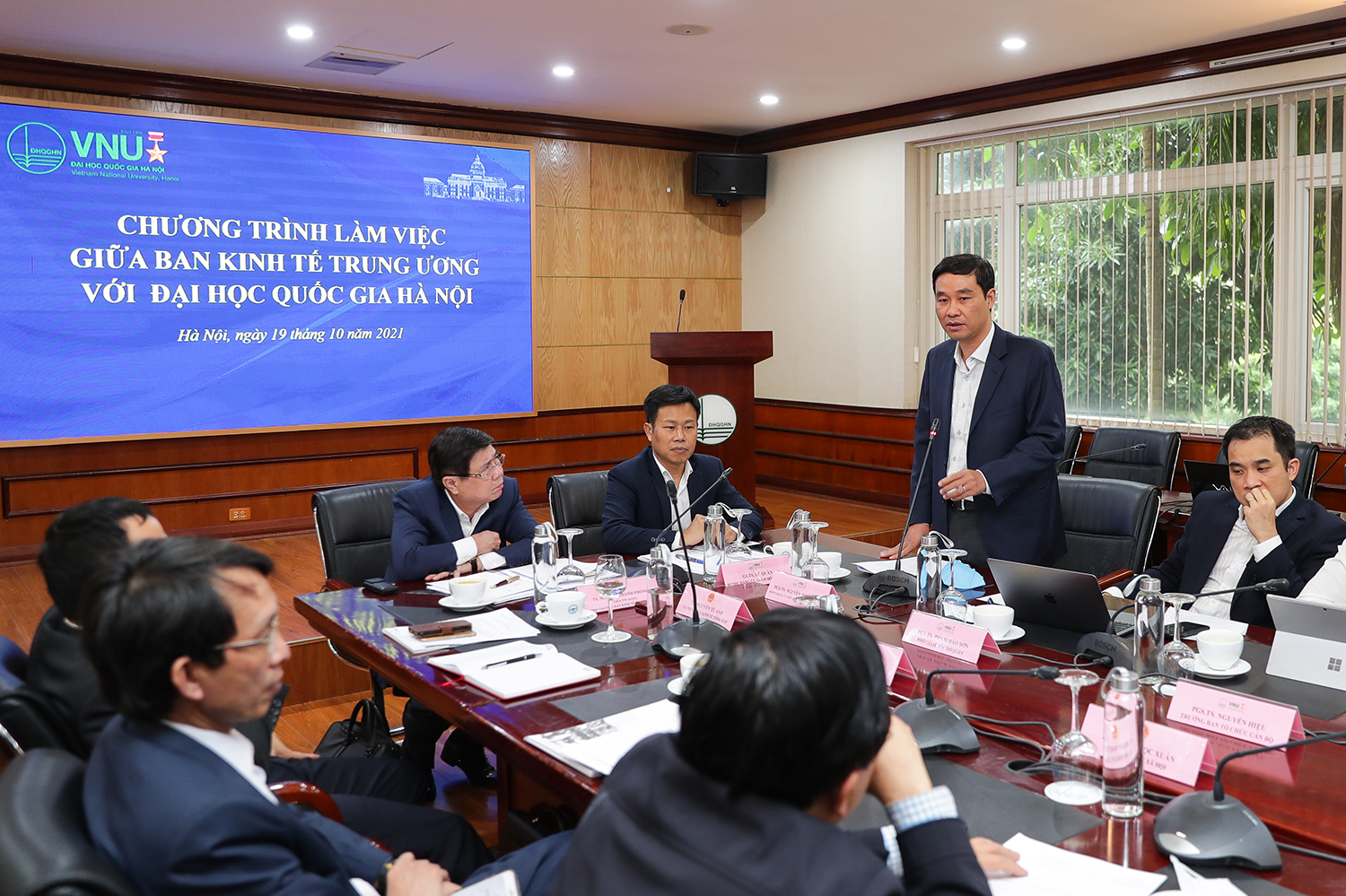 VNU 10 su kien tieu bieu 2021 03 (1) (1)