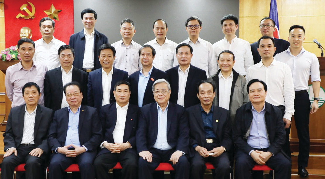 VNU 10 su kien tieu bieu 2021 04 (6) (1)